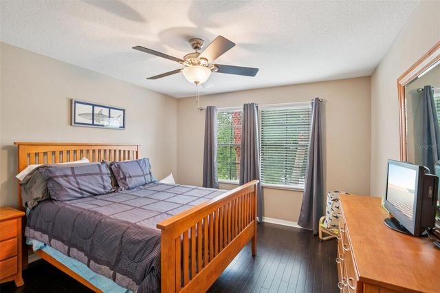 210 DAKOTA HILL DRIVE, Seffner, FL 33584