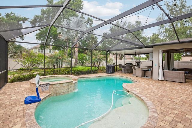 210 DAKOTA HILL DRIVE, Seffner, FL 33584