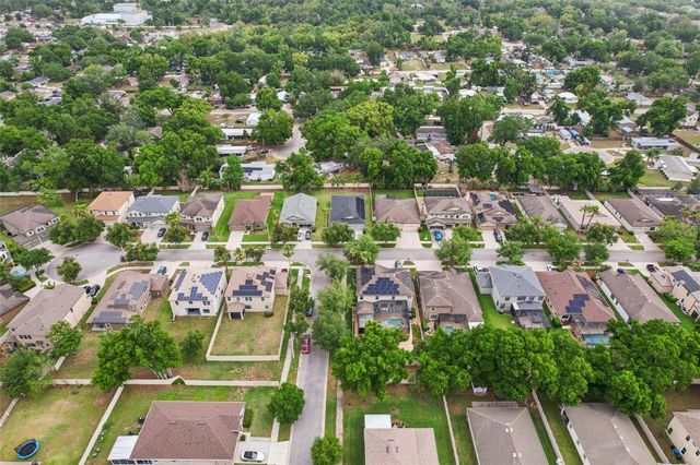 210 DAKOTA HILL DRIVE, Seffner, FL 33584