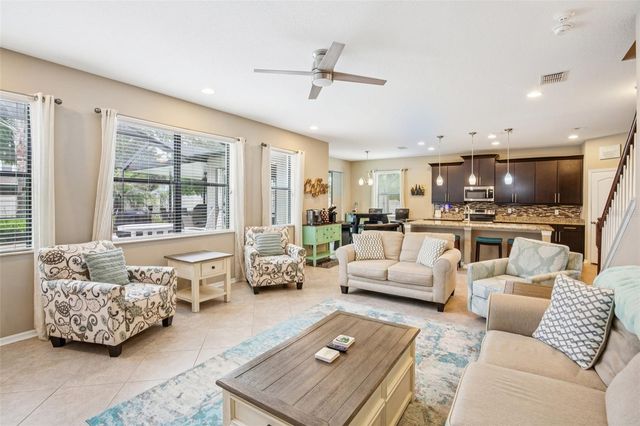 210 DAKOTA HILL DRIVE, Seffner, FL 33584