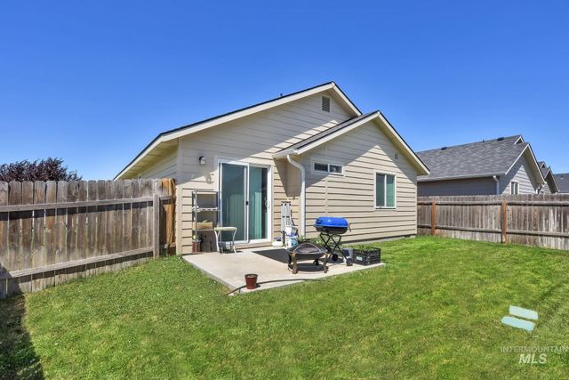 12561 Ochoco St, Nampa, ID 83651