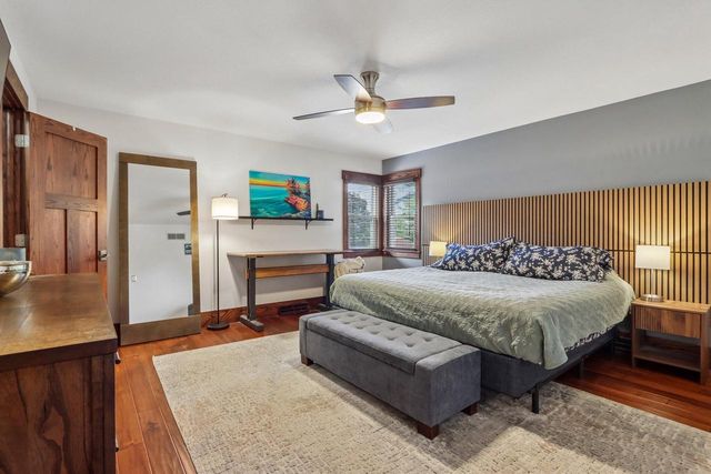 9916 W Grantosa DRIVE, Wauwatosa, WI 53222
