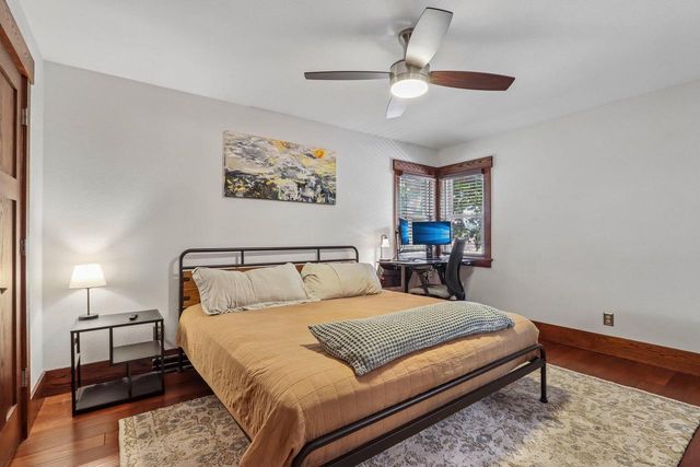 9916 W Grantosa DRIVE, Wauwatosa, WI 53222