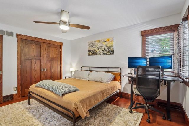 9916 W Grantosa DRIVE, Wauwatosa, WI 53222