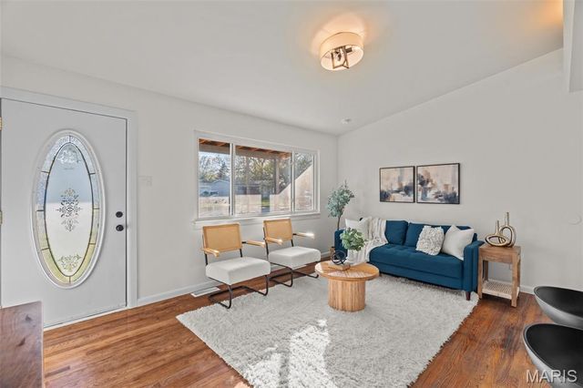 1065 Keeven Lane, Florissant, MO 63031