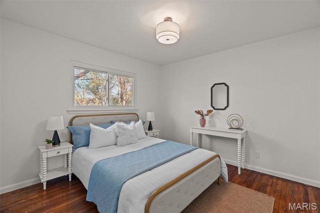 1065 Keeven Lane, Florissant, MO 63031