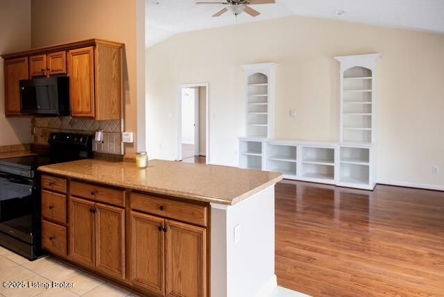 9717 Long Rifle Ln, Louisville, KY 40291