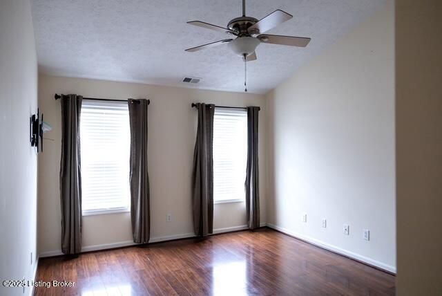 9717 Long Rifle Ln, Louisville, KY 40291