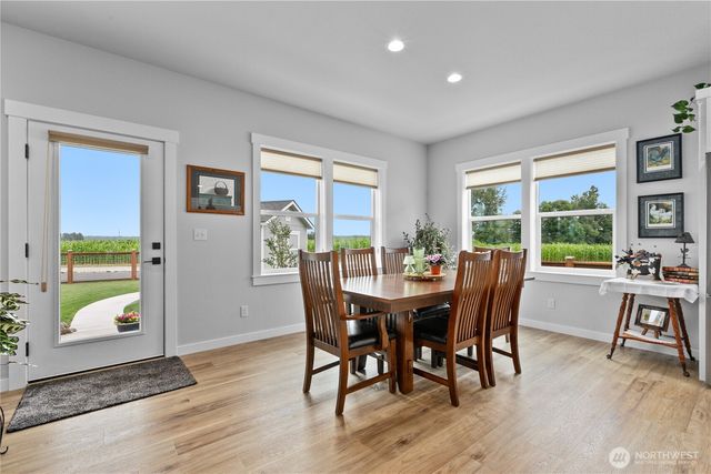 2068 Bowfin Way, Lynden, WA 98264