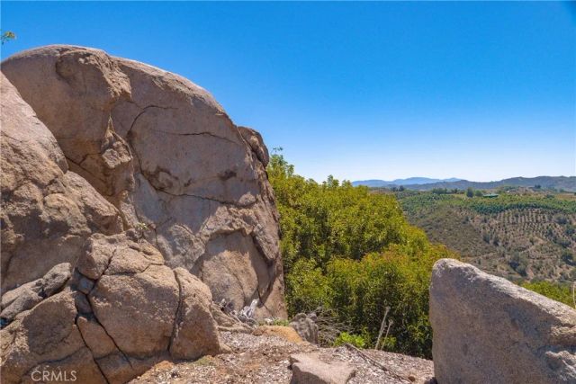 3738 Camaron Rd, Temecula, CA 92590
