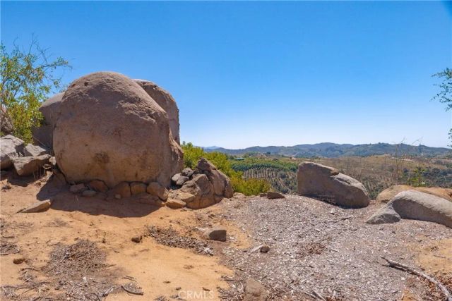 3738 Camaron Rd, Temecula, CA 92590