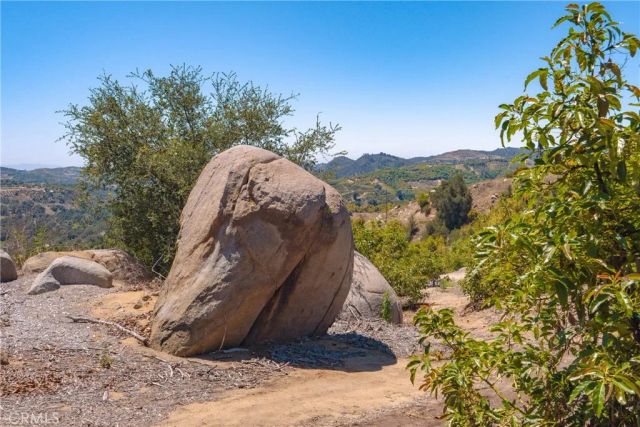 3738 Camaron Rd, Temecula, CA 92590