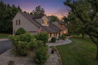1553 Surrey Road, Bethlehem City, PA 18015