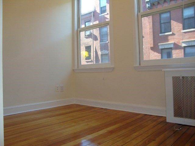 34 Grove 6, Boston, MA 02114