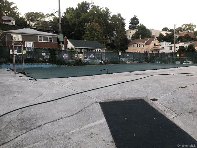 671 Bronx River Road 6G, Yonkers, NY 10704