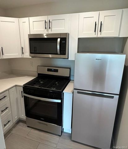 671 Bronx River Road 6G, Yonkers, NY 10704