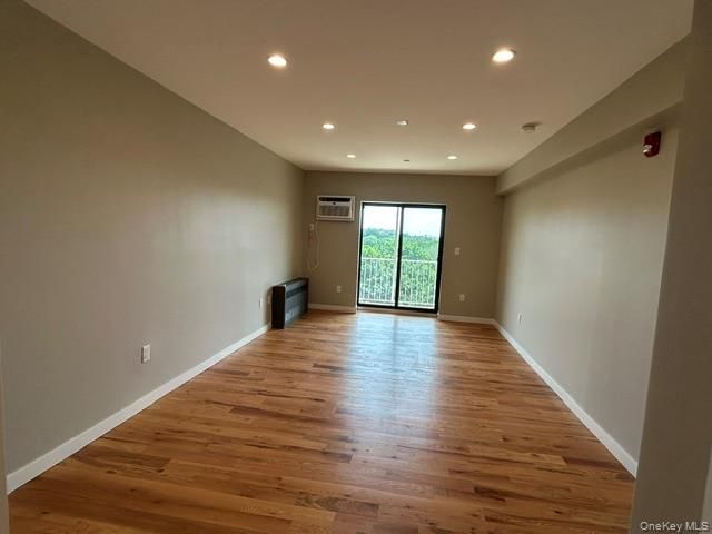 671 Bronx River Road 6G, Yonkers, NY 10704