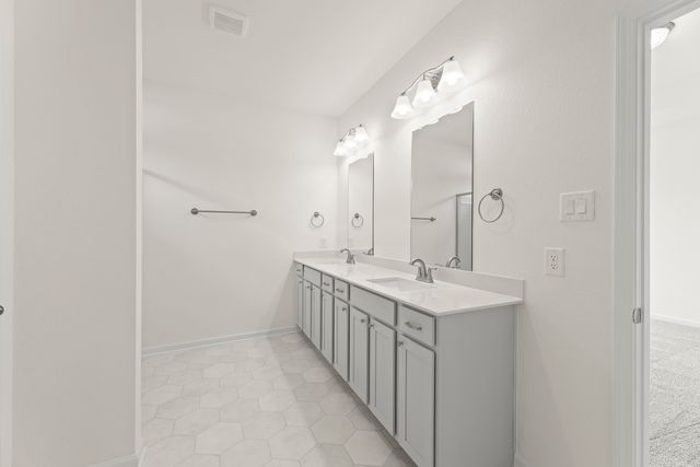 1241 Anderson Drive, Trenton, TX 75490