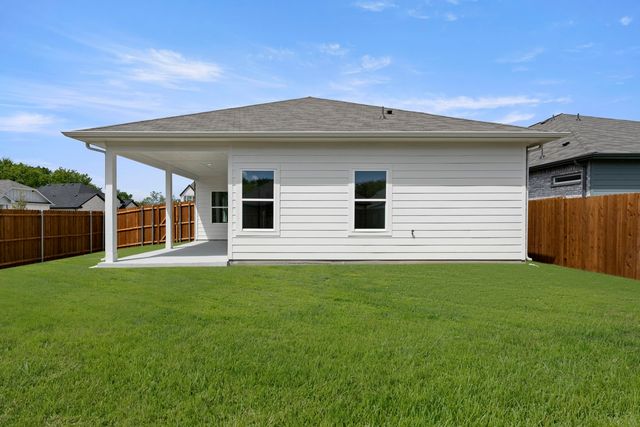 1241 Anderson Drive, Trenton, TX 75490