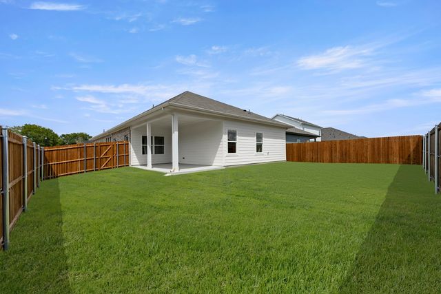 1241 Anderson Drive, Trenton, TX 75490