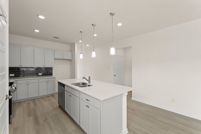 1241 Anderson Drive, Trenton, TX 75490