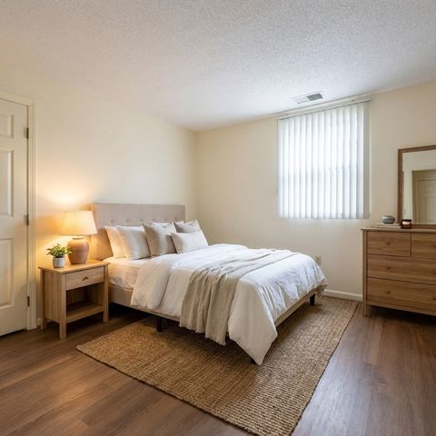 24 Weatherly Drive 1, Salem, MA 01970