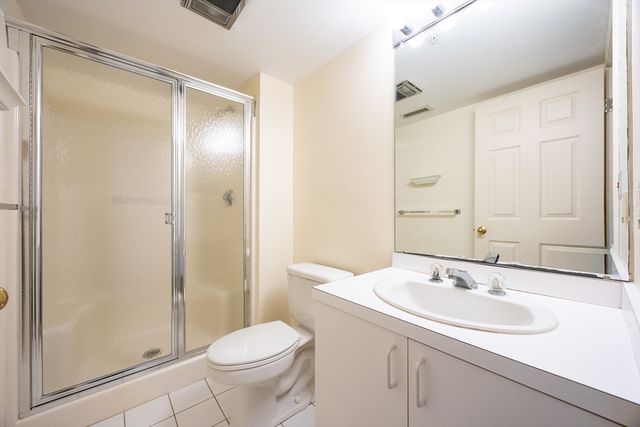 24 Weatherly Drive 1, Salem, MA 01970