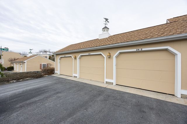 24 Weatherly Drive 1, Salem, MA 01970