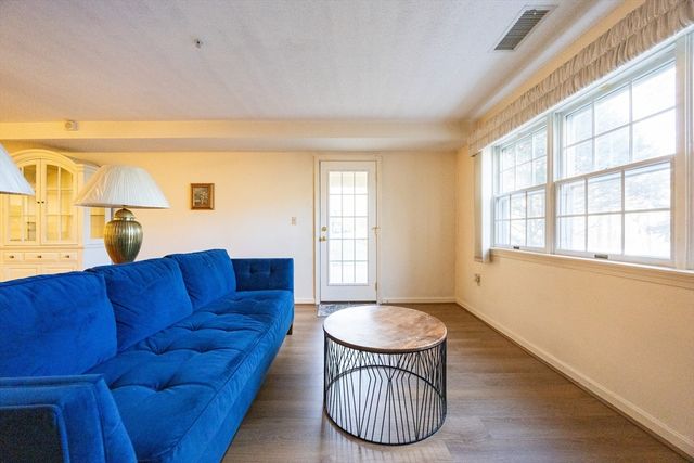 24 Weatherly Drive 1, Salem, MA 01970