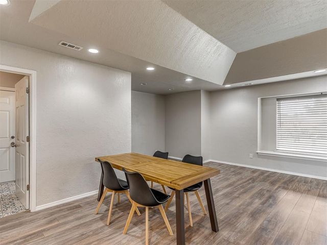 8301 S Country Club Drive, Oklahoma City, OK 73159