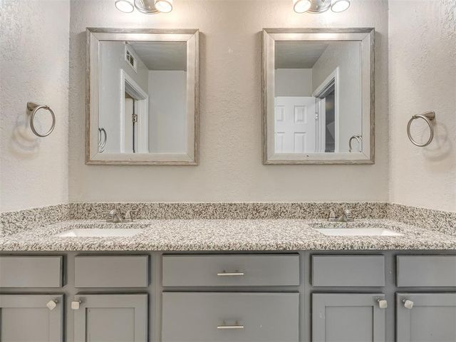 8301 S Country Club Drive, Oklahoma City, OK 73159