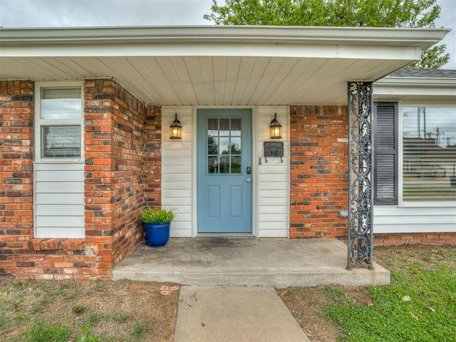 8301 S Country Club Drive, Oklahoma City, OK 73159