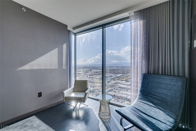 4381 West Flamingo Road 3121, Las Vegas, NV 89103