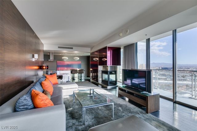 4381 West Flamingo Road 3121, Las Vegas, NV 89103