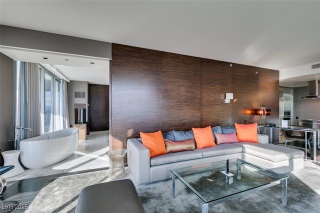 4381 West Flamingo Road 3121, Las Vegas, NV 89103