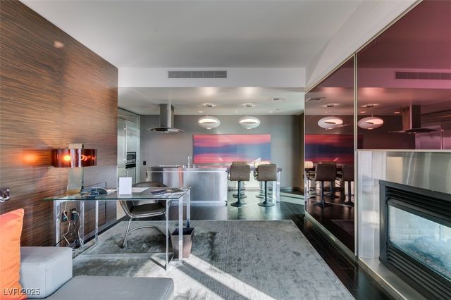 4381 West Flamingo Road 3121, Las Vegas, NV 89103