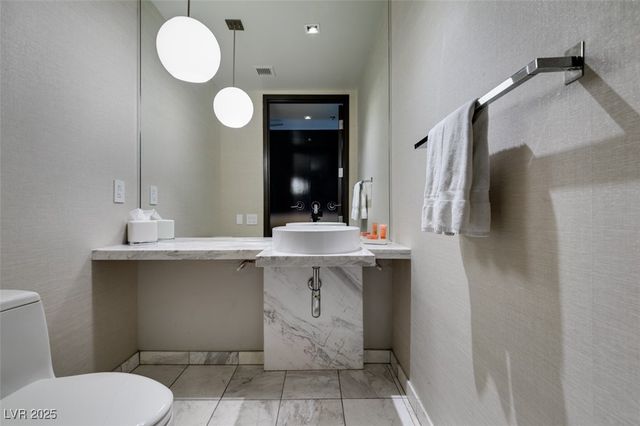 4381 West Flamingo Road 3121, Las Vegas, NV 89103