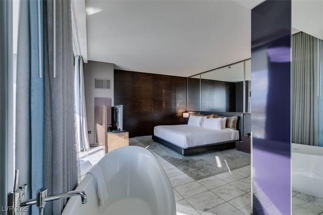 4381 West Flamingo Road 3121, Las Vegas, NV 89103