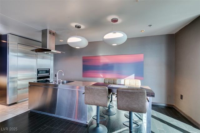 4381 West Flamingo Road 3121, Las Vegas, NV 89103