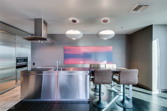 4381 West Flamingo Road 3121, Las Vegas, NV 89103