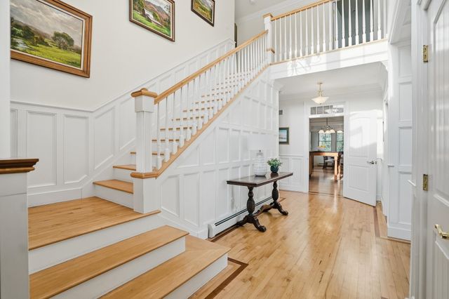132 Point View Drive, Shelburne, VT 05482