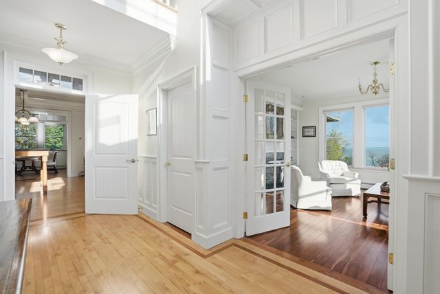 132 Point View Drive, Shelburne, VT 05482