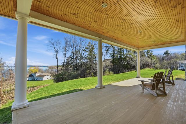 132 Point View Drive, Shelburne, VT 05482