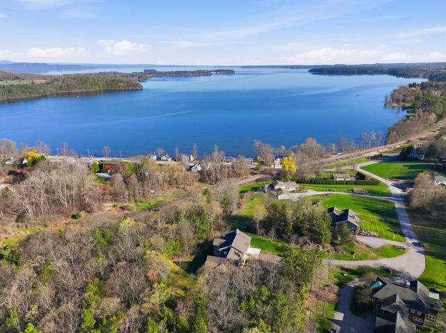 132 Point View Drive, Shelburne, VT 05482