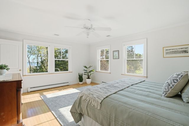 132 Point View Drive, Shelburne, VT 05482