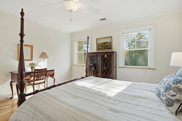 132 Point View Drive, Shelburne, VT 05482