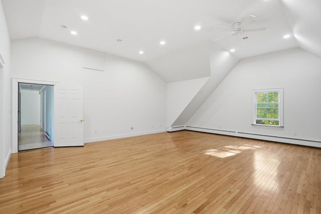 132 Point View Drive, Shelburne, VT 05482