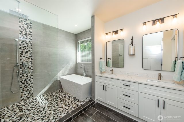 320 Morgison Loop, Sequim, WA 98382
