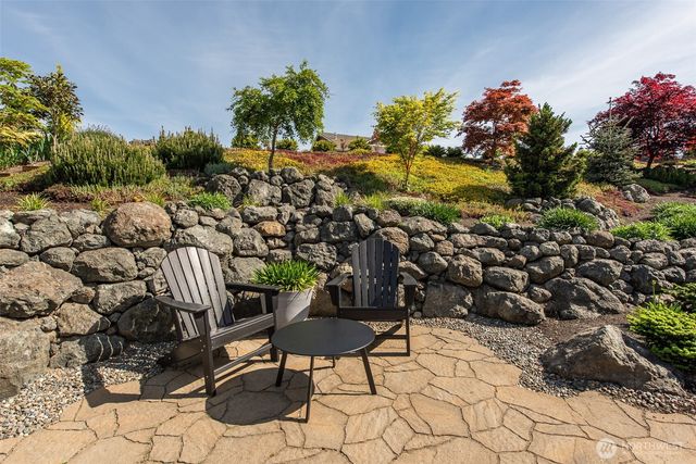 320 Morgison Loop, Sequim, WA 98382