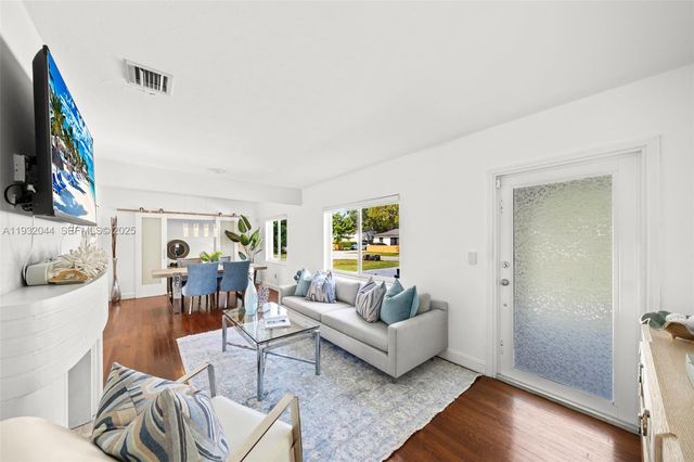 166 NW 100th Ter, Miami Shores, FL 33150